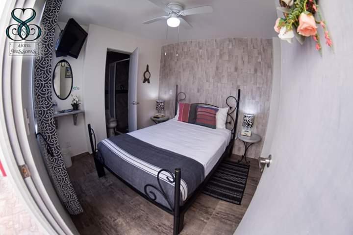 Hotel Tres Sofias Queretaro Luaran gambar
